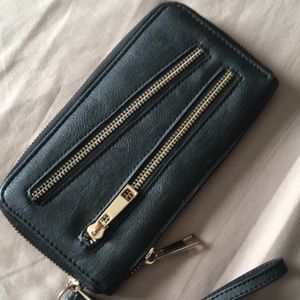Black wallet with Gold zippers